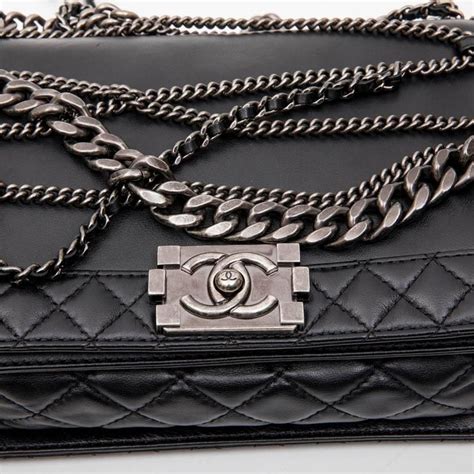 the chains on chanel boy bags 2018|chanel men's bag.